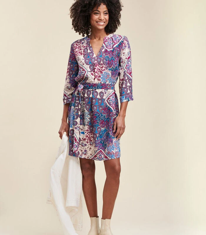 Loszittende Korte Jurk Met Bloemenprint 1 Loszittende Korte Jurk Met Bloemenprint