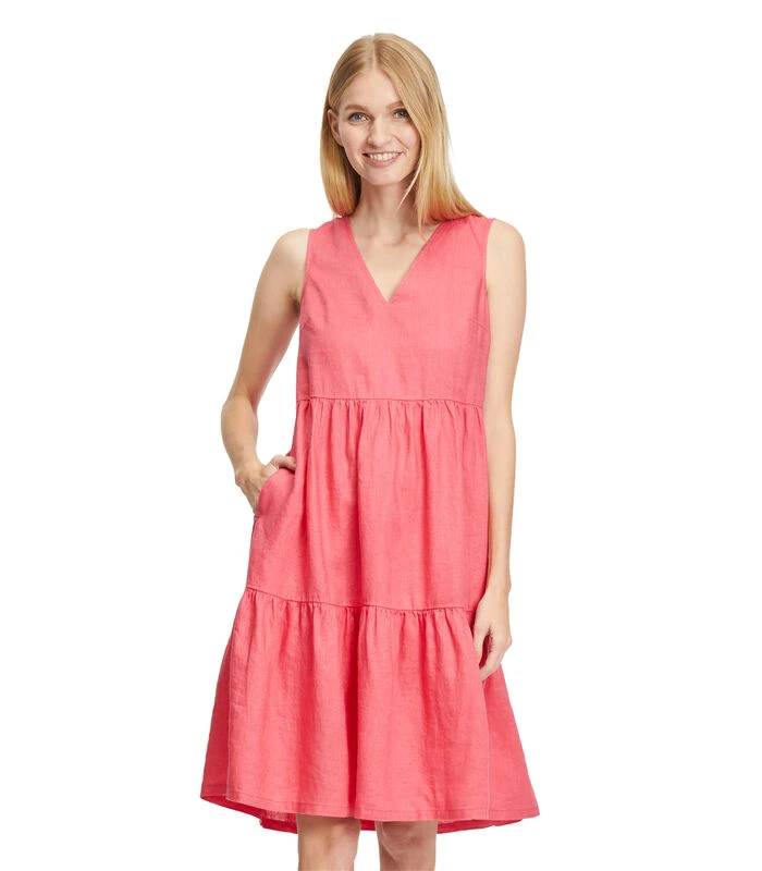 Vera Mont Gelaagde Jurk Met Stroken 1 Vera Mont Gelaagde Jurk Met Stroken