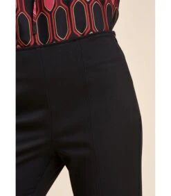 Zwarte Broek -Dames Outfits Winkel 17d19d9434f94d2ead477afaa1a2c2ff