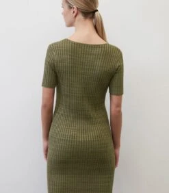 Geribde, Fijngebreide Jurk Shaped -Dames Outfits Winkel 24438effb9a64dd9acaf73cd22a32979