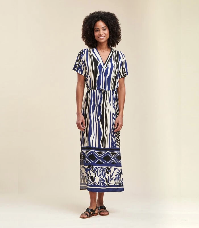 Maxi-jurk Met Etnische Print En Recht Model 2 Maxi-jurk Met Etnische Print En Recht Model - Afbeelding 2