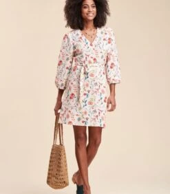 Korte Jurk In Reliëfkatoen Met Bloemenprint