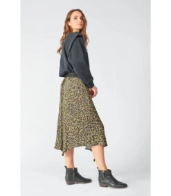 LE TEMPS DES CERISES Rok Wijd Uitlopend, Skater ALEXINE 7 LE TEMPS DES CERISES Rok Wijd Uitlopend, Skater ALEXINE -Dames Outfits Winkel 490d44bb7aec4b37ab04f986e9a6dbdf