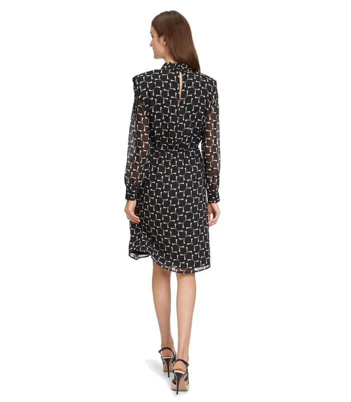 Midi-jurk Met Hoge Kraag 2 Midi-jurk Met Hoge Kraag - Afbeelding 2