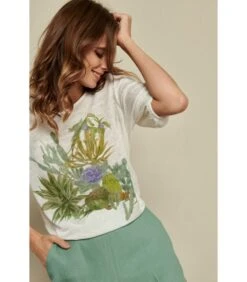 Ecru T-shirt Met Tropische Print