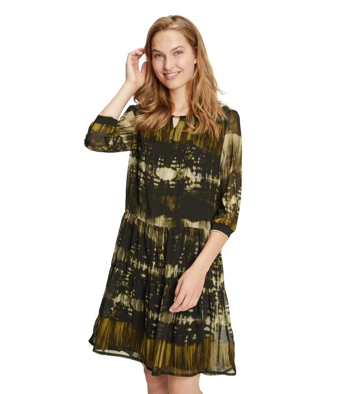 Betty Barclay Chiffon Jurk 3/4e-mouwen 1 Betty Barclay Chiffon Jurk 3/4e-mouwen