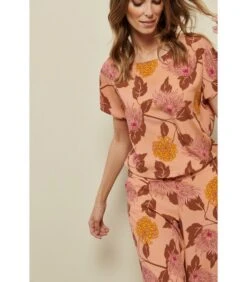 Tuniekbloes Met Bloemenprint