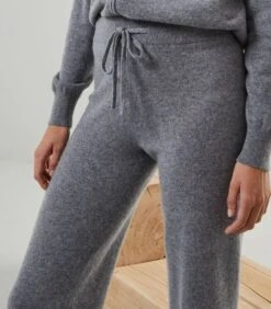 RODIER 2-ply Cashmere Broek -Dames Outfits Winkel 99e26a5c5c3f40faaf59bc4bda758f75