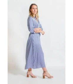 Lange Wijd Uitlopende Jurk Met Strepen 8 Lange Wijd Uitlopende Jurk Met Strepen -Dames Outfits Winkel 9d3a02cb9222402fbdf58c73efc86427