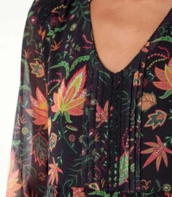 Losse Kanten Jurk DOKO -Dames Outfits Winkel a1a7aaf38b1f47efa8c55b6f93990e58