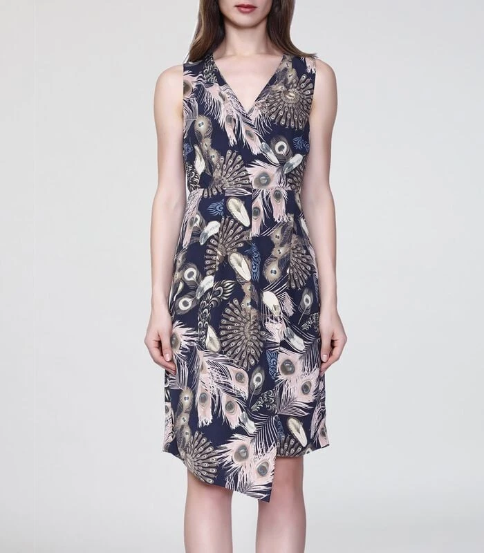 Mid-length Wikkeljurk Met Verenprint 1 Mid-length Wikkeljurk Met Verenprint