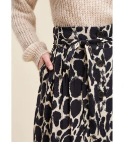 Middenlengte Rok Met Dubbele Lengte Met Tweekleurige Print -Dames Outfits Winkel c629ae8db9984368a25b42401634b043