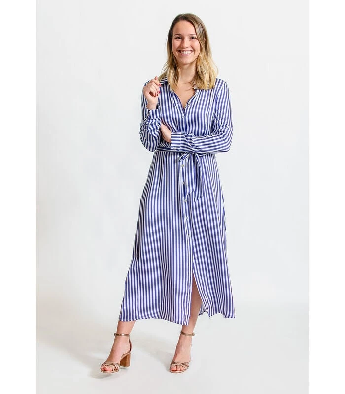 Lange Wijd Uitlopende Jurk Met Strepen 1 Lange Wijd Uitlopende Jurk Met Strepen