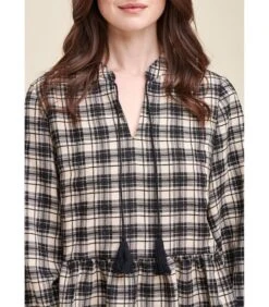 Geruite Top 8 Geruite Top -Dames Outfits Winkel ebac93771c584746a3438f392a48fc5d