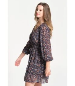 Jurk In V -neck Lange Mouwen 7 Jurk In V -neck Lange Mouwen -Dames Outfits Winkel f9d742ac831346da9dd6149ece25d3ab