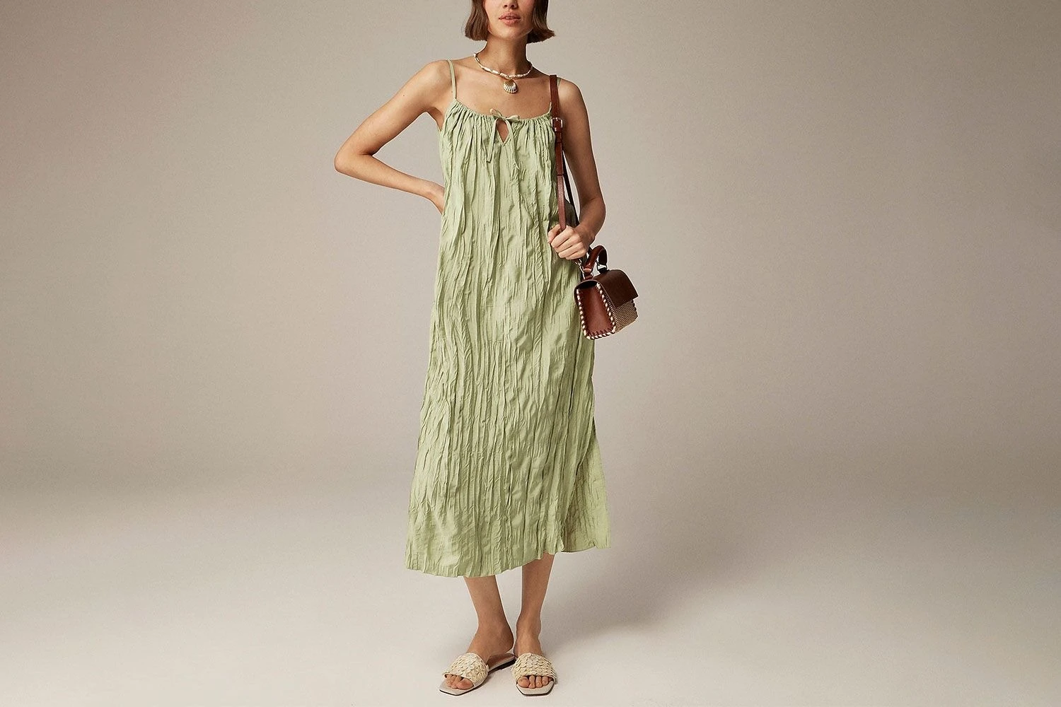 Dames Outfits Winkel 1 Dames Outfits Winkel -Dames Outfits Winkel jcrew crinkled side slit midi dr